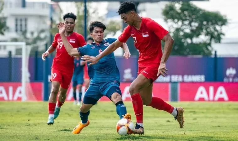 Các Kỹ Năng Cần Thiết Khi Theo Sát Đối Thủ